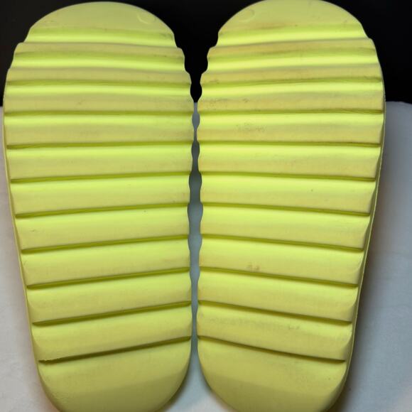 adidas Yeezy Slides “Glow Green” (2021) – GX6138 | 12M main image 11